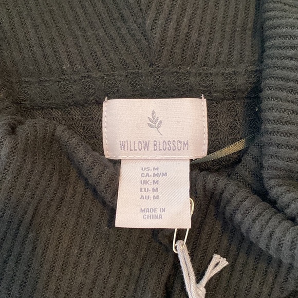 NWT Willow Blossom Cowl Neck Long-Sleeve Shirt - Picture 7 of 14